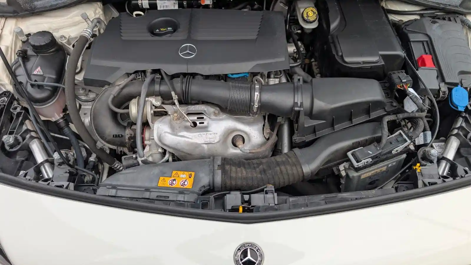 Mercedes-Benz B 180