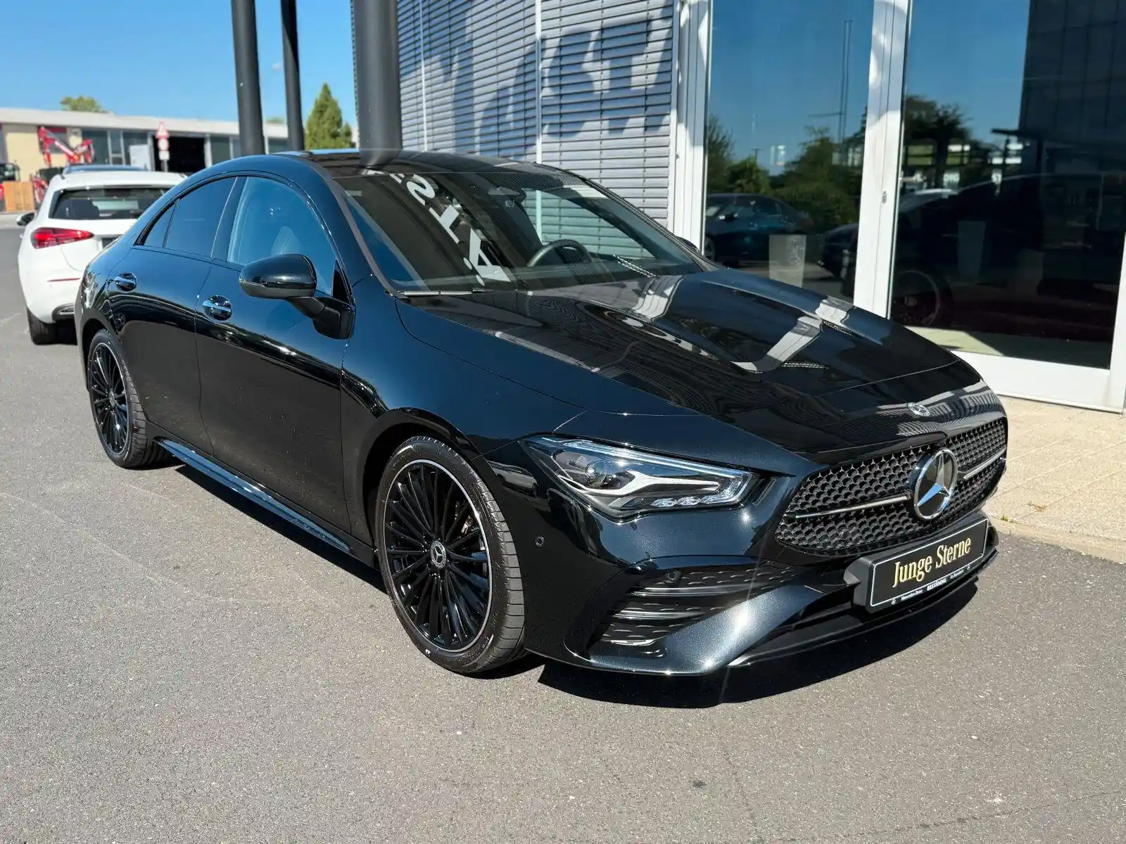 Mercedes-Benz CLA 200