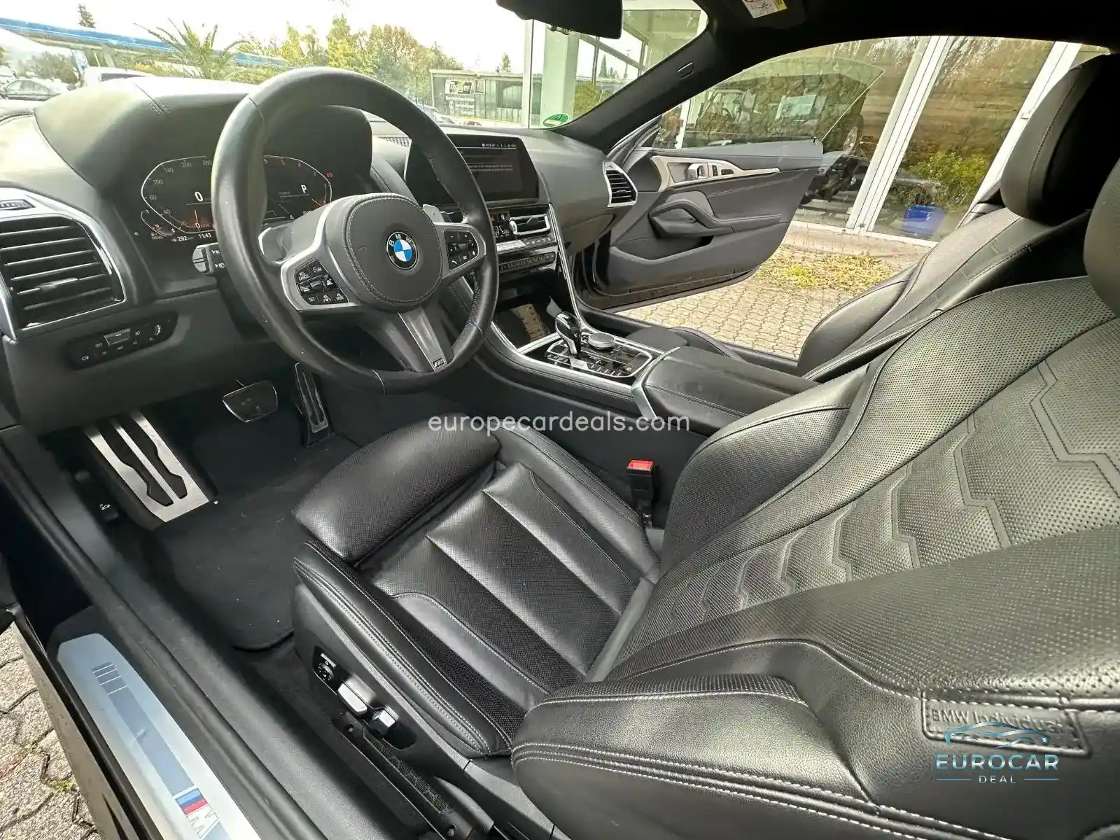 BMW 840