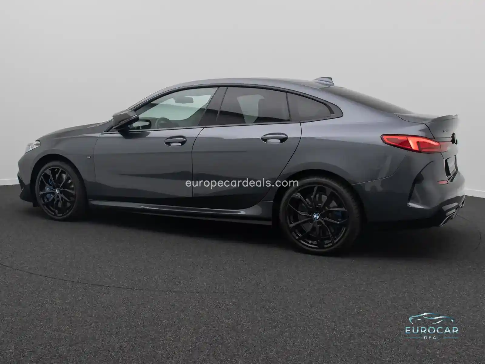 BMW M235