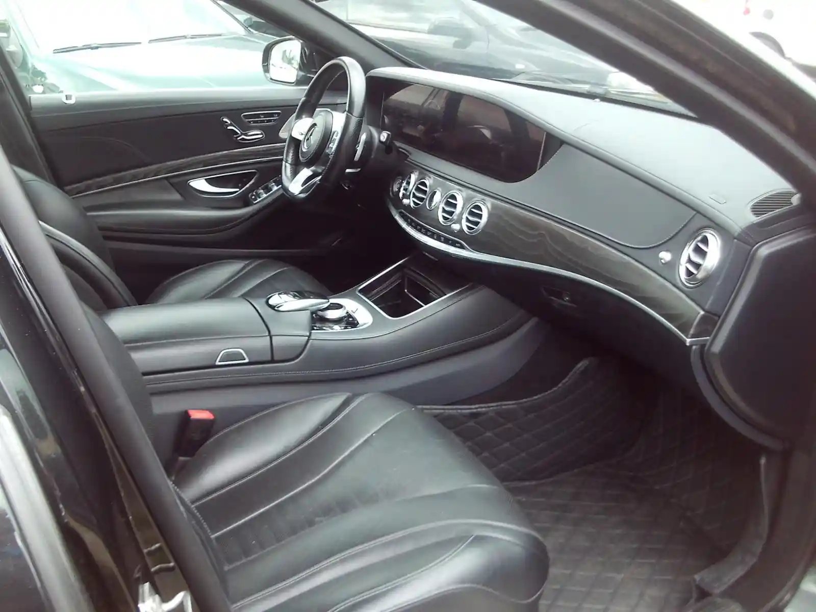Mercedes-Benz S 450