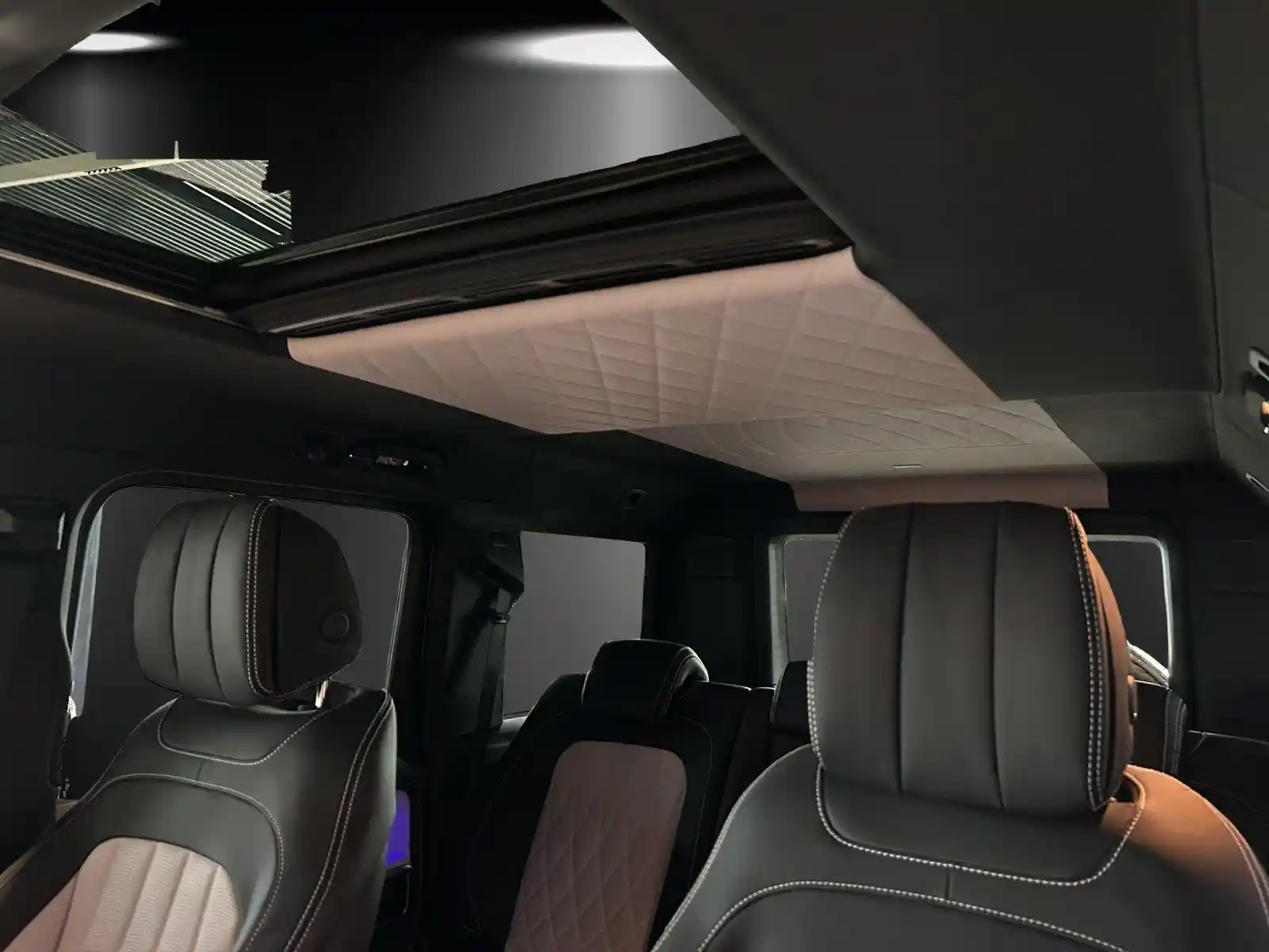 Mercedes-Benz G 500