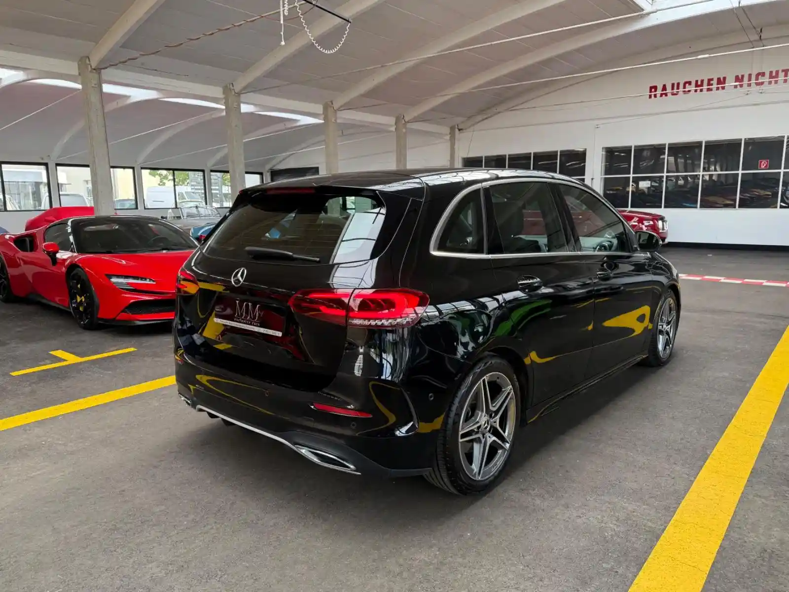 Mercedes-Benz B 200