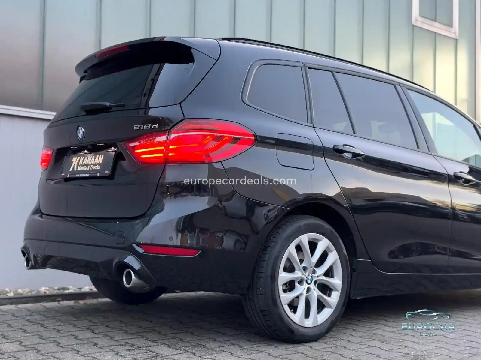 BMW 218
