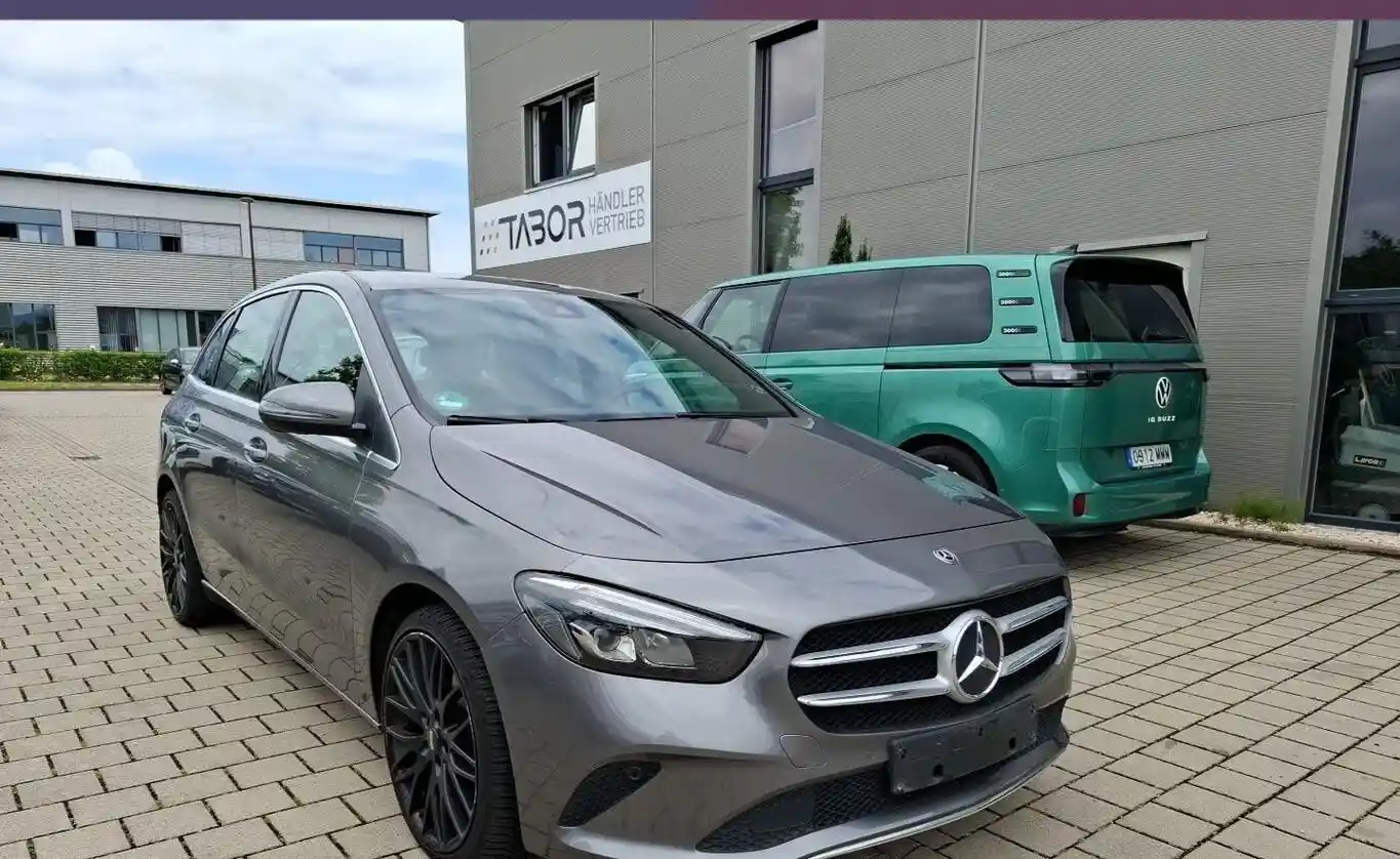 Mercedes-Benz B 250