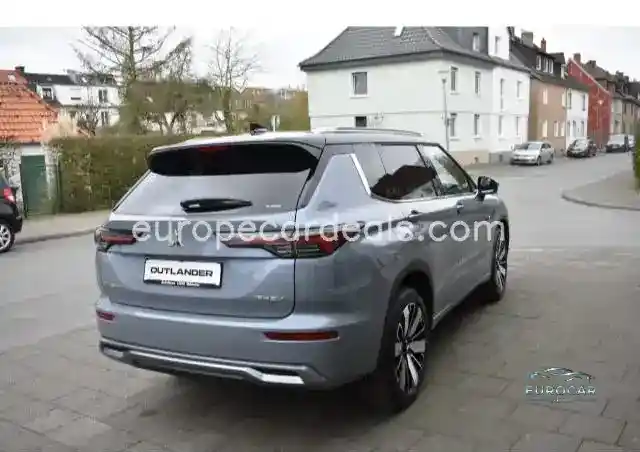 Mitsubishi Plug-in Hybrid Outlander