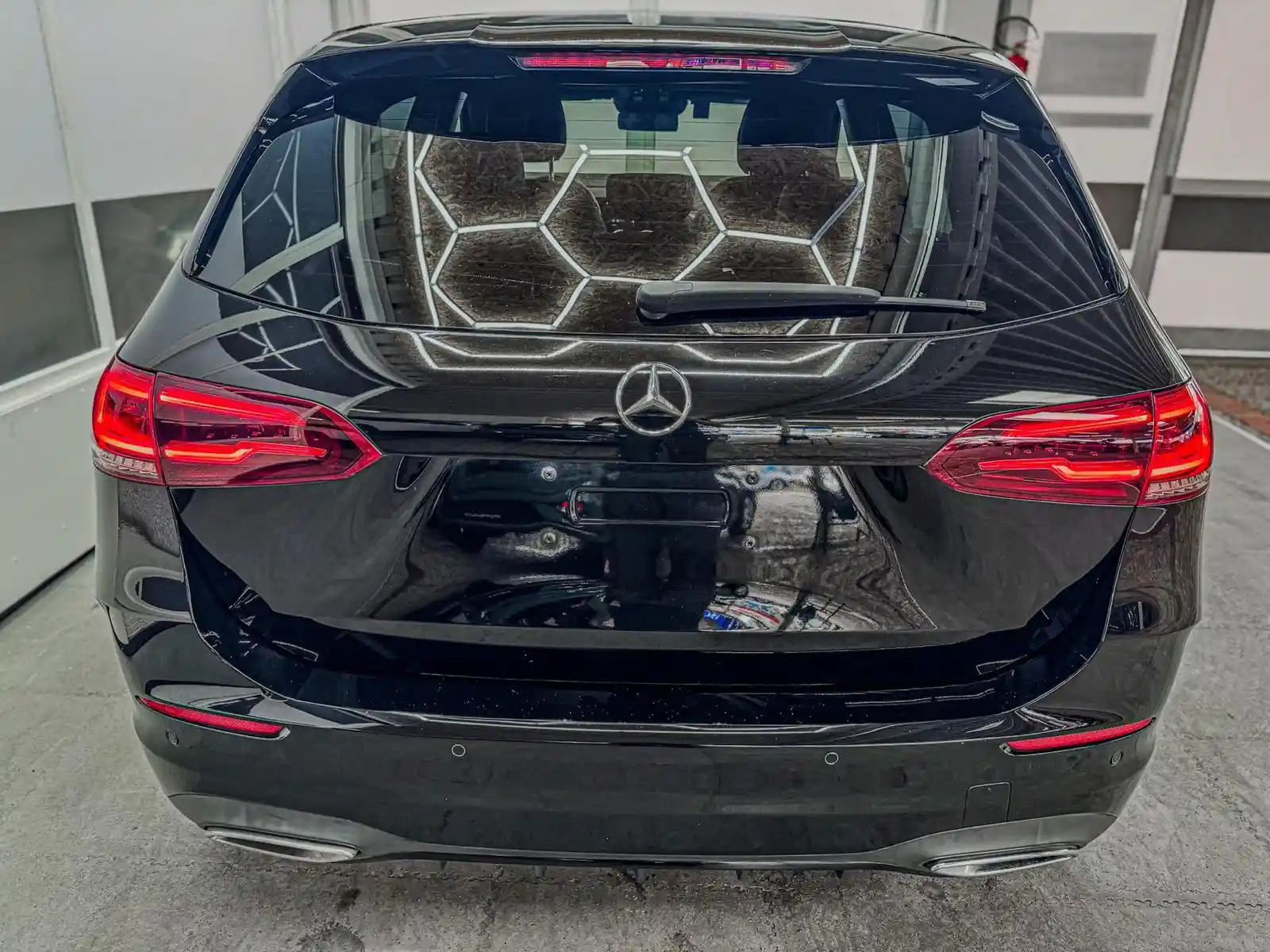 Mercedes-Benz B 200