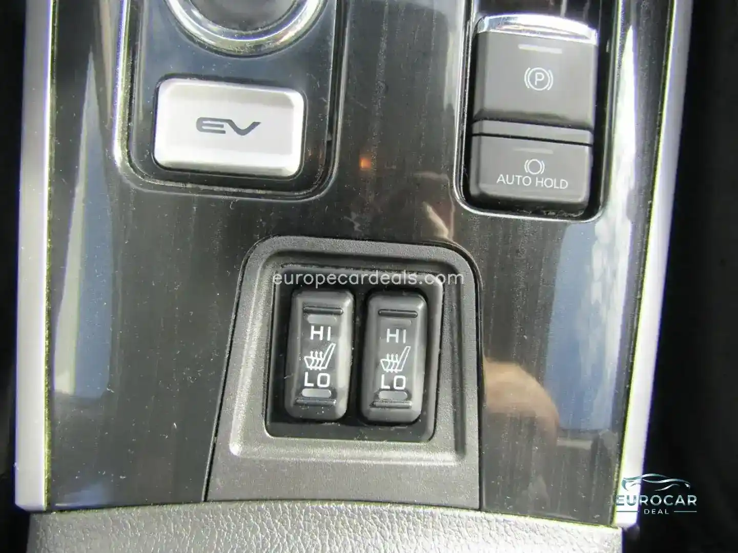 Mitsubishi Plug-in Hybrid Outlander