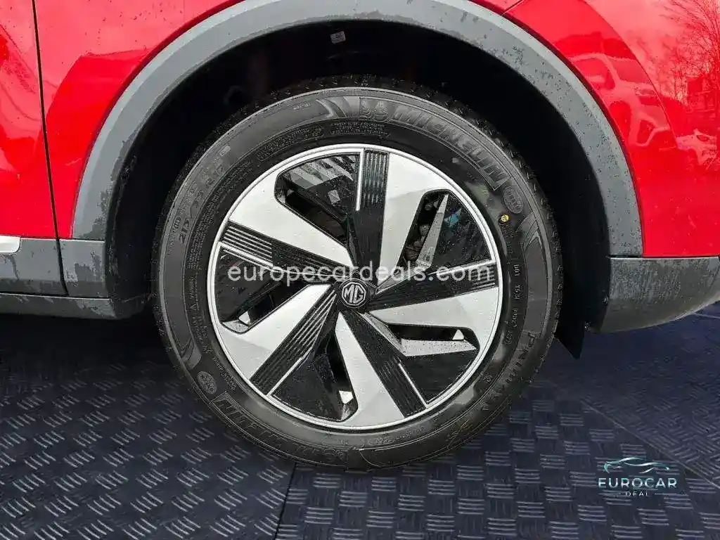MG ZS