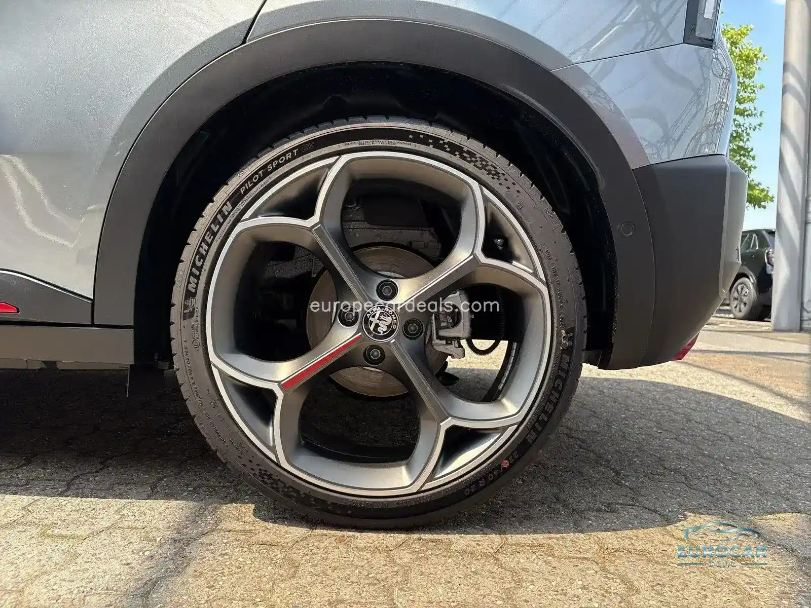 Alfa Romeo Junior