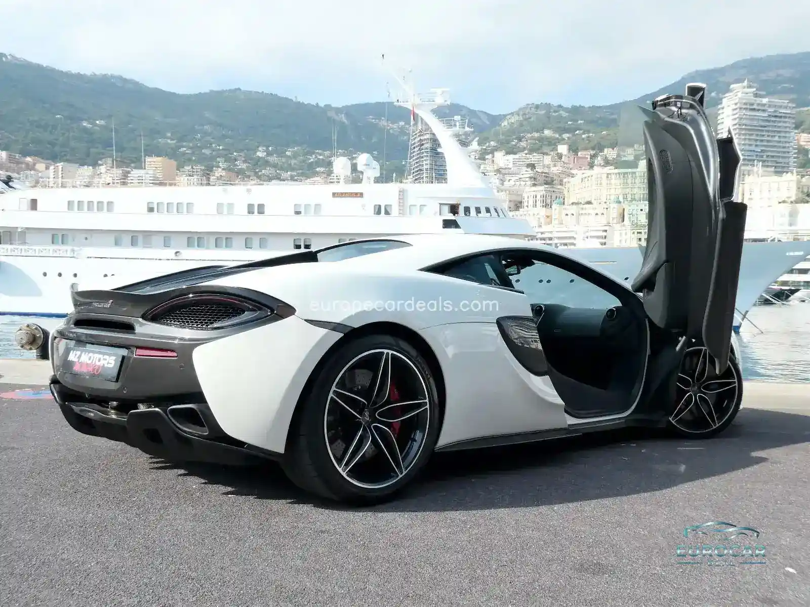 McLaren 570S