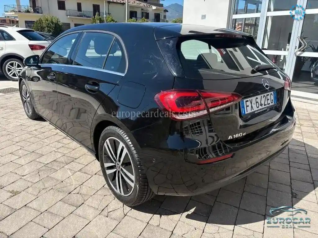 Mercedes-Benz A 180