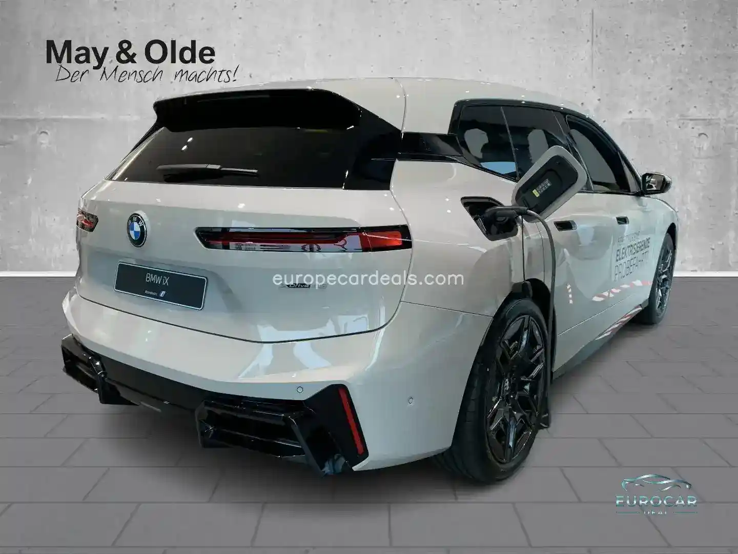 BMW iX