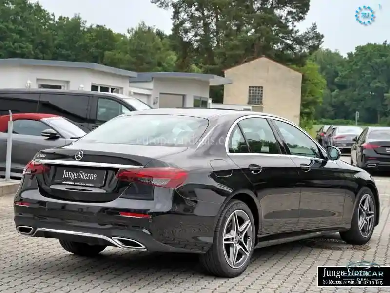 Mercedes-Benz E 300