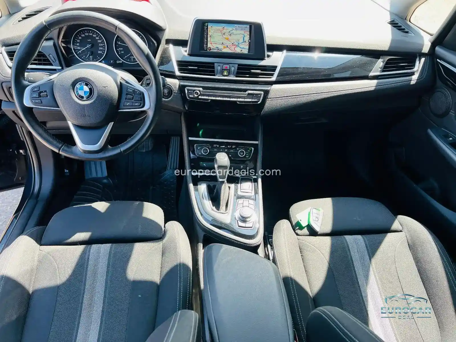 BMW 218