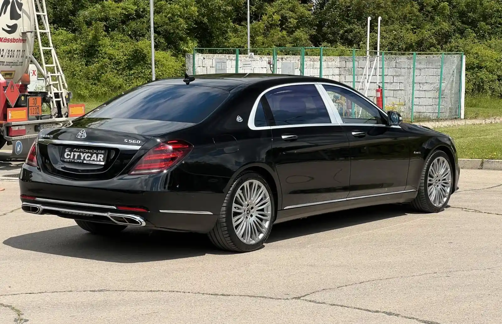 Mercedes-Benz S 560