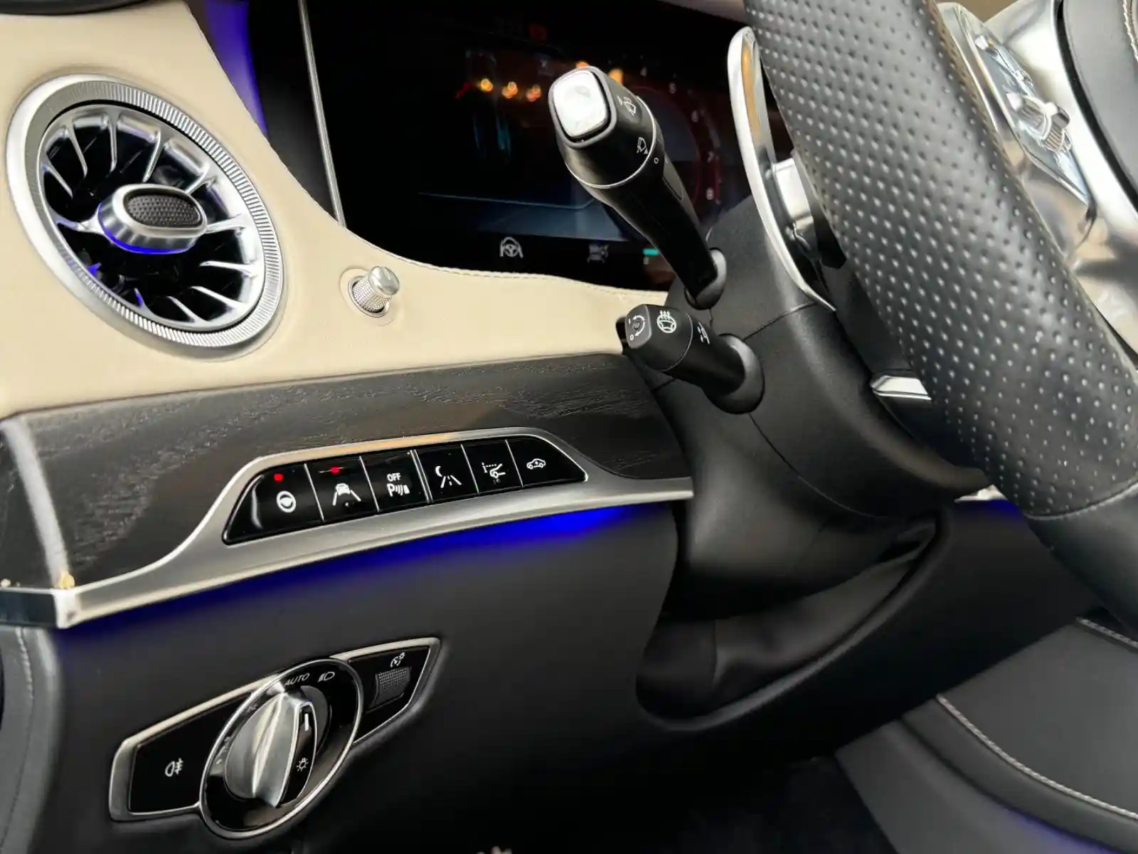 Mercedes-Benz S 63 AMG