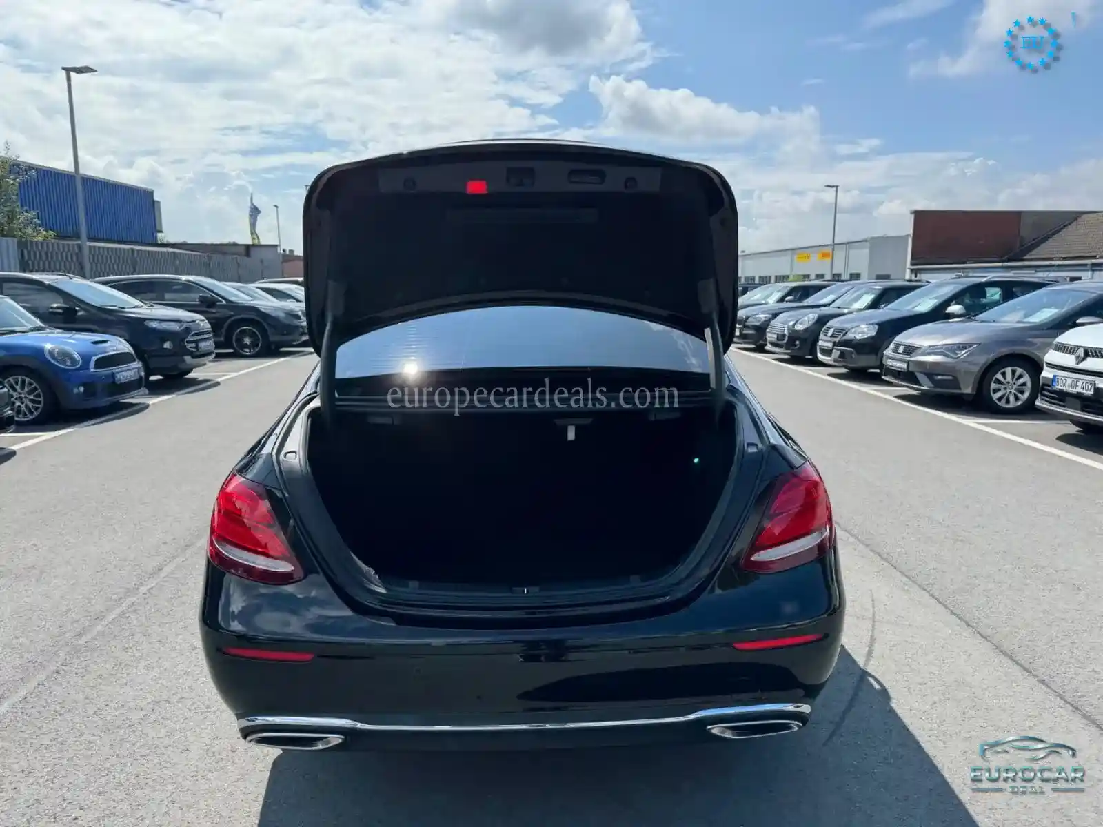 Mercedes-Benz E 200