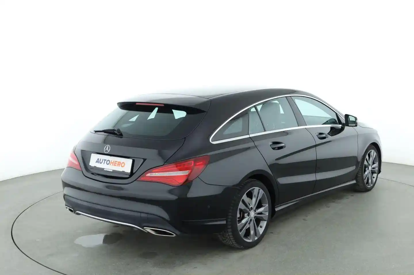 Mercedes-Benz CLA 180 Shooting Brake