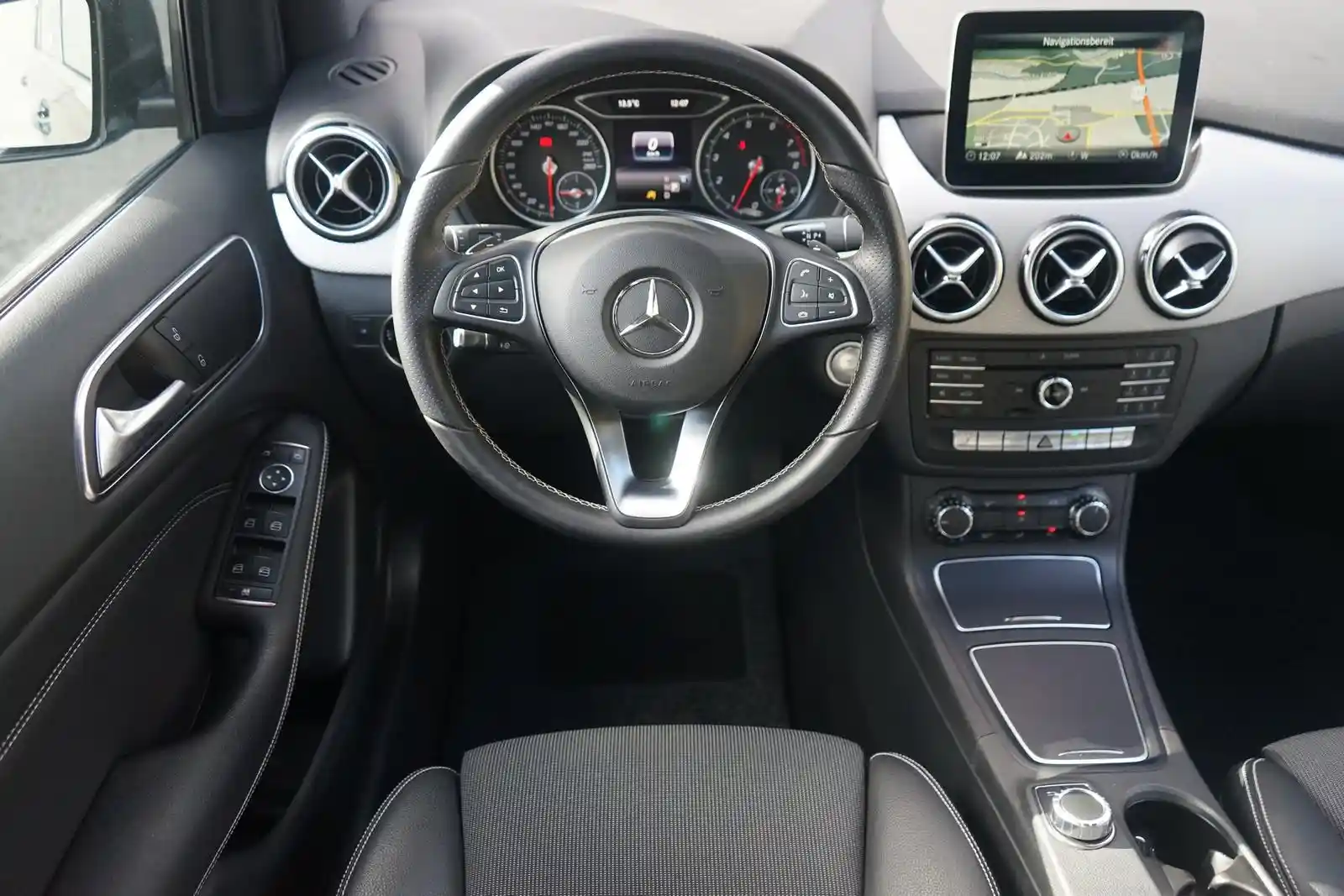 Mercedes-Benz B 150