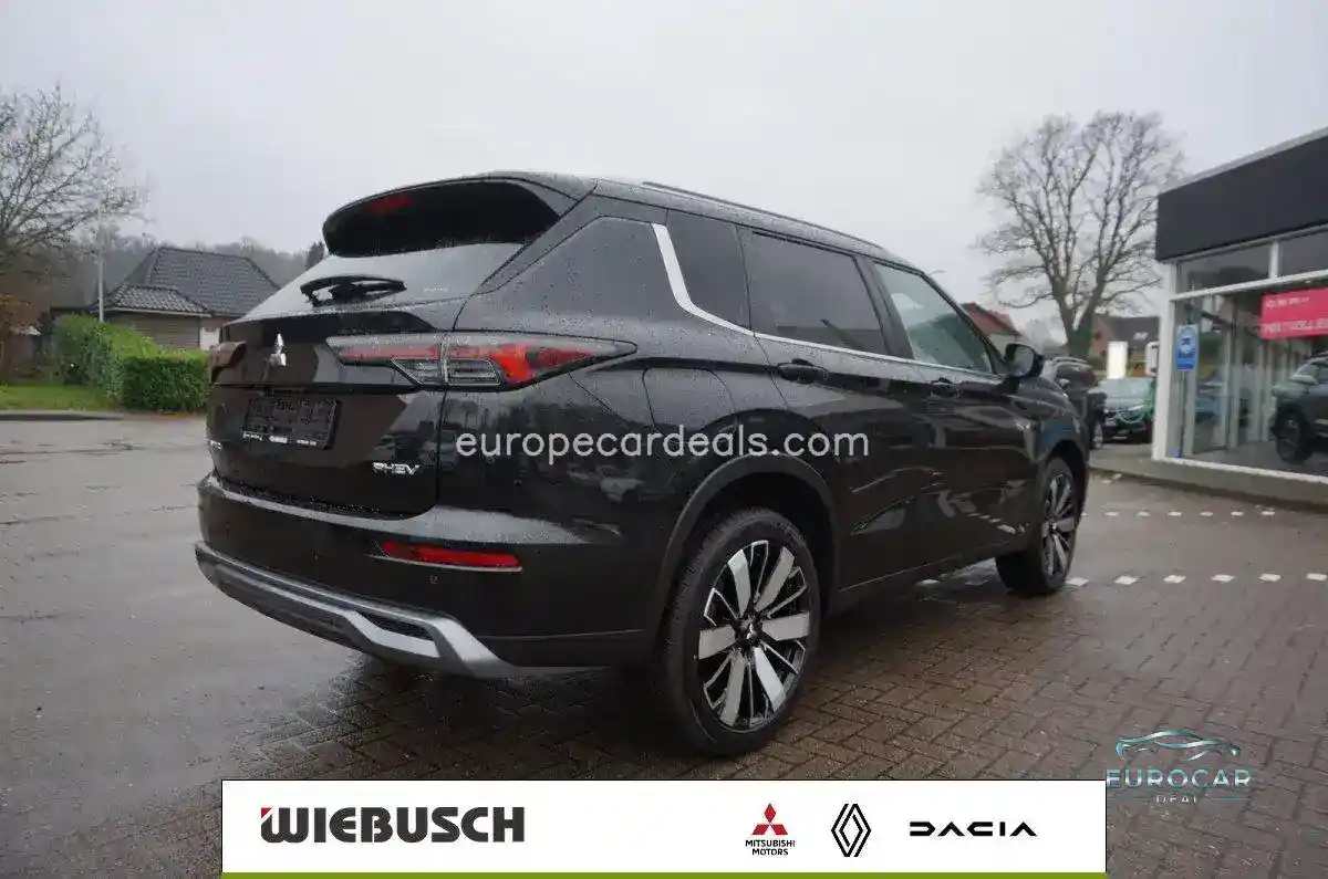 Mitsubishi Plug-in Hybrid Outlander