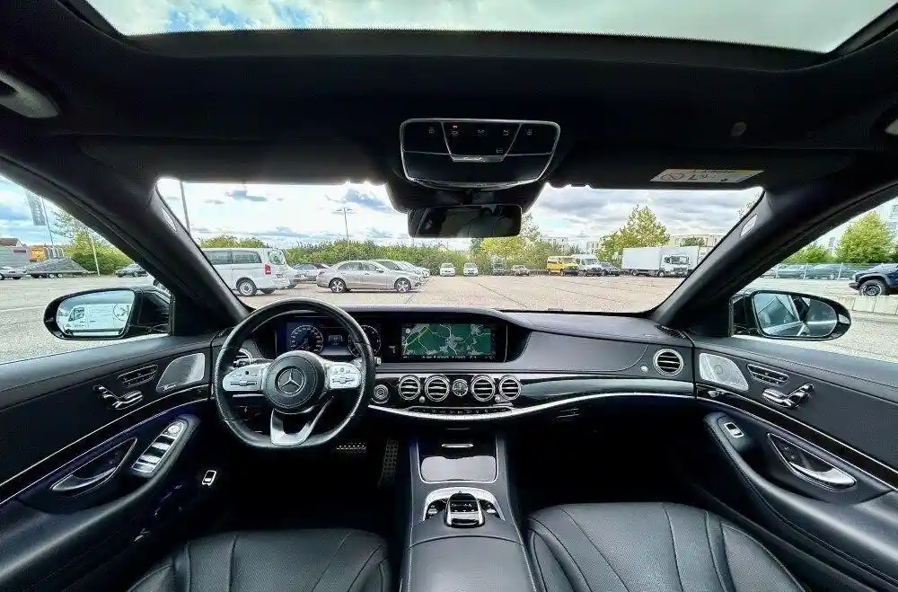 Mercedes-Benz S 400