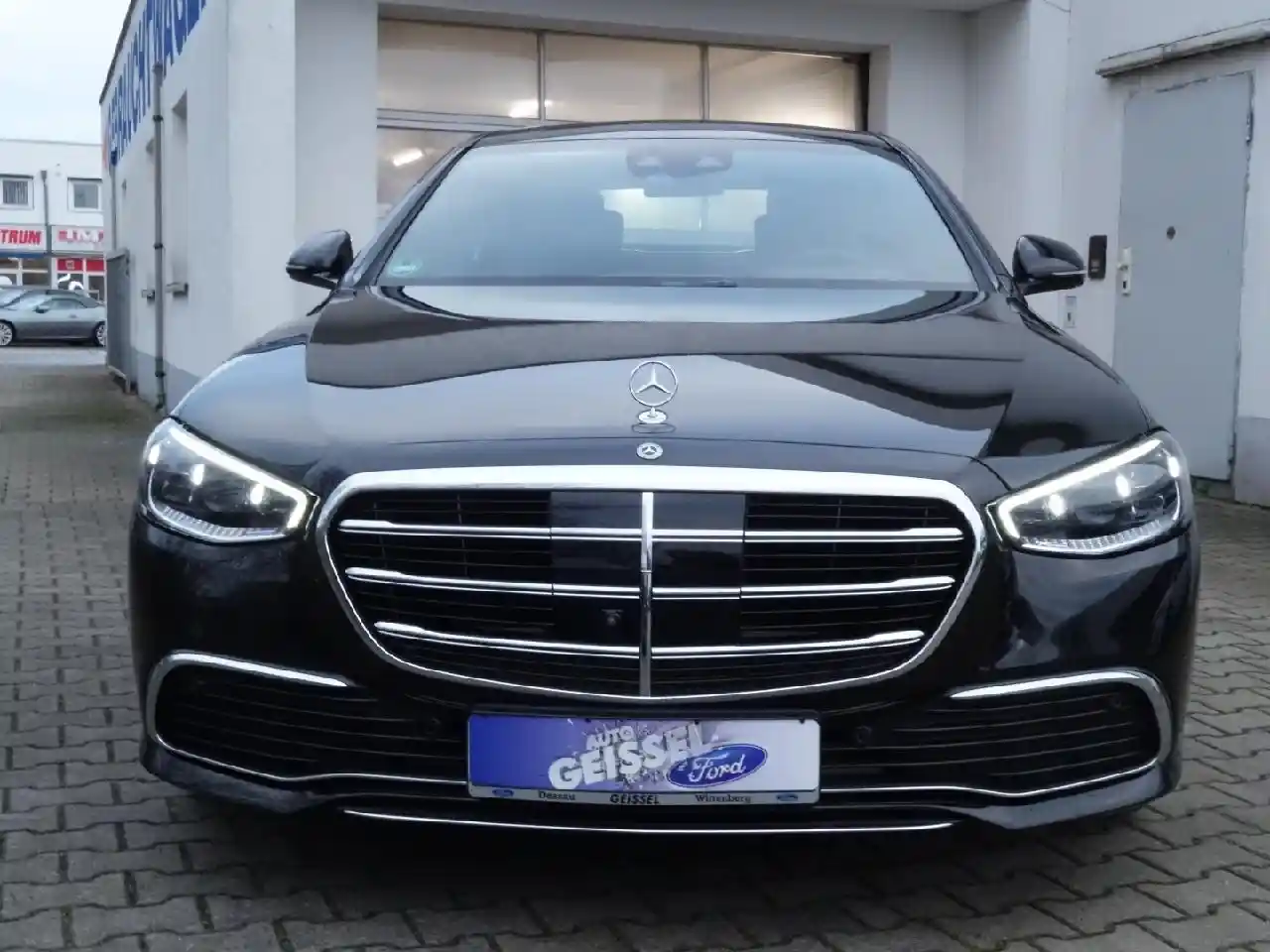 Mercedes-Benz S 400