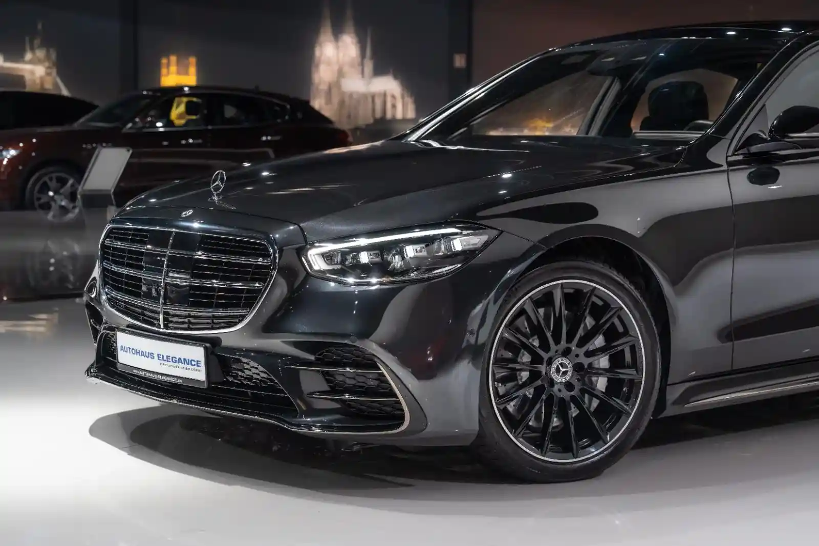 Mercedes-Benz S 500