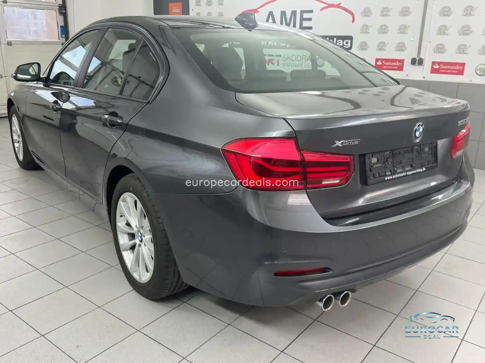 BMW 330