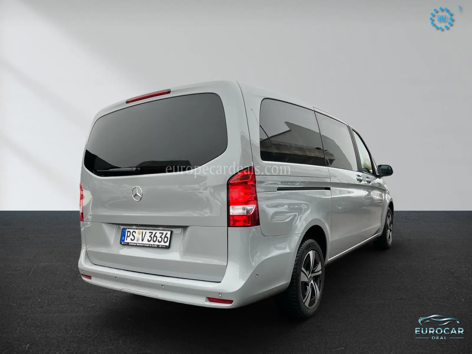 Mercedes-Benz V 220