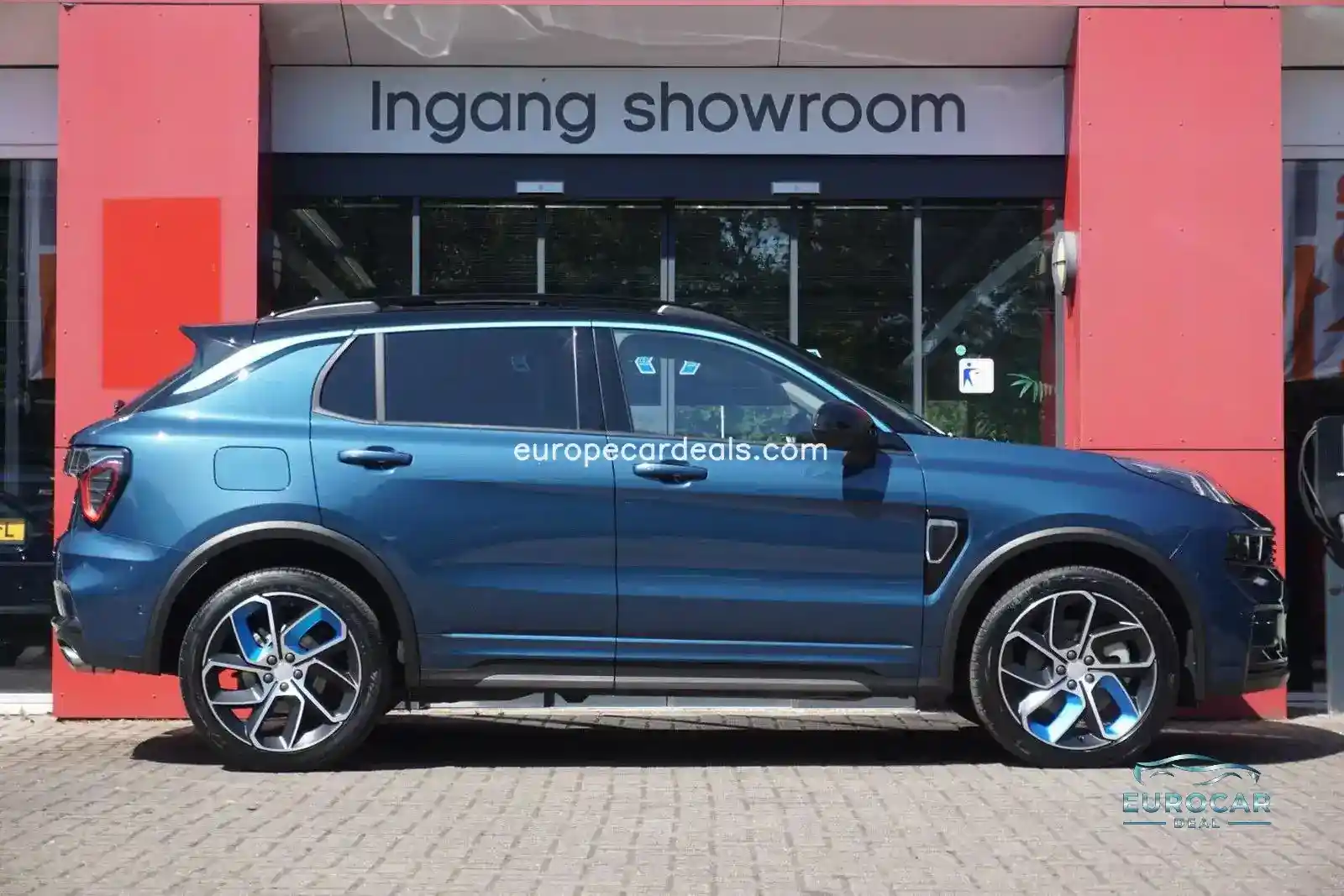 Lynk&Co 01