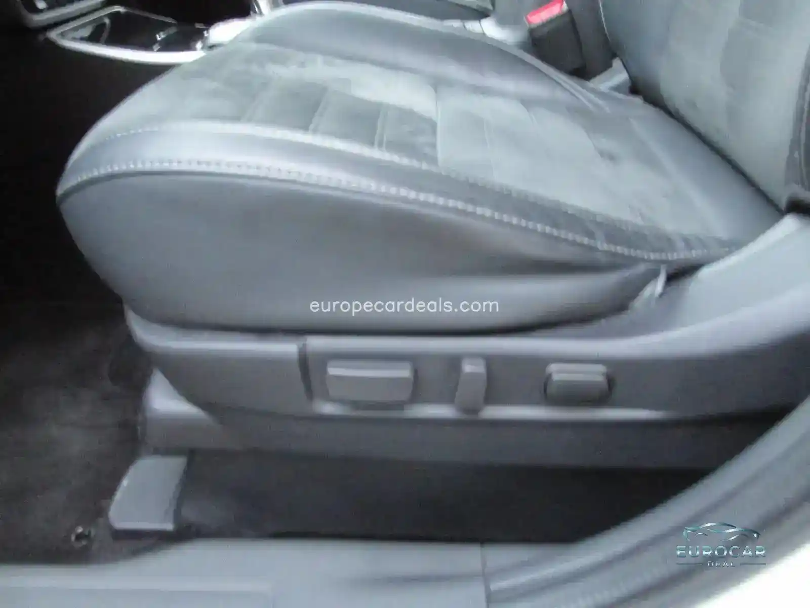 Mitsubishi Plug-in Hybrid Outlander