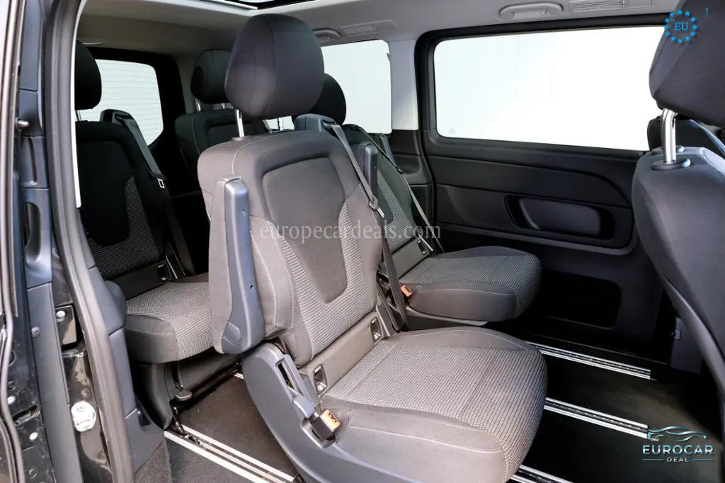 Mercedes-Benz V 250