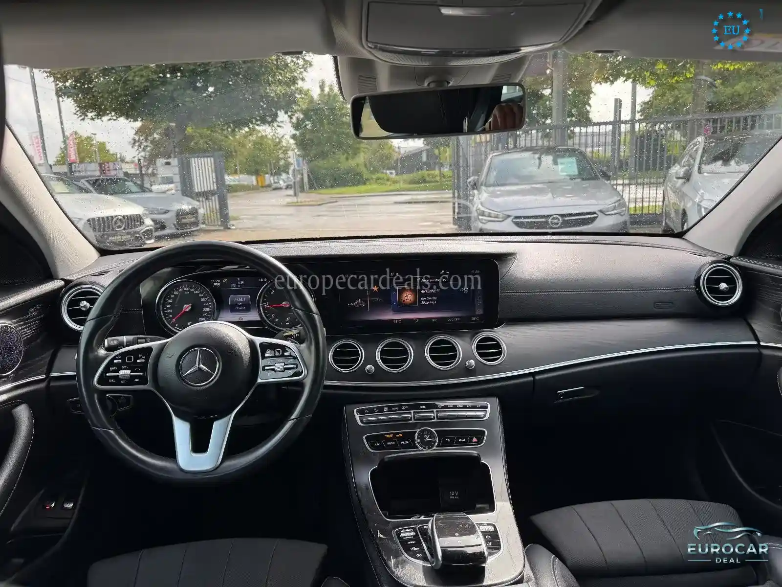 Mercedes-Benz E 400