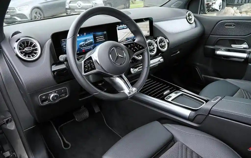 Mercedes-Benz B 200