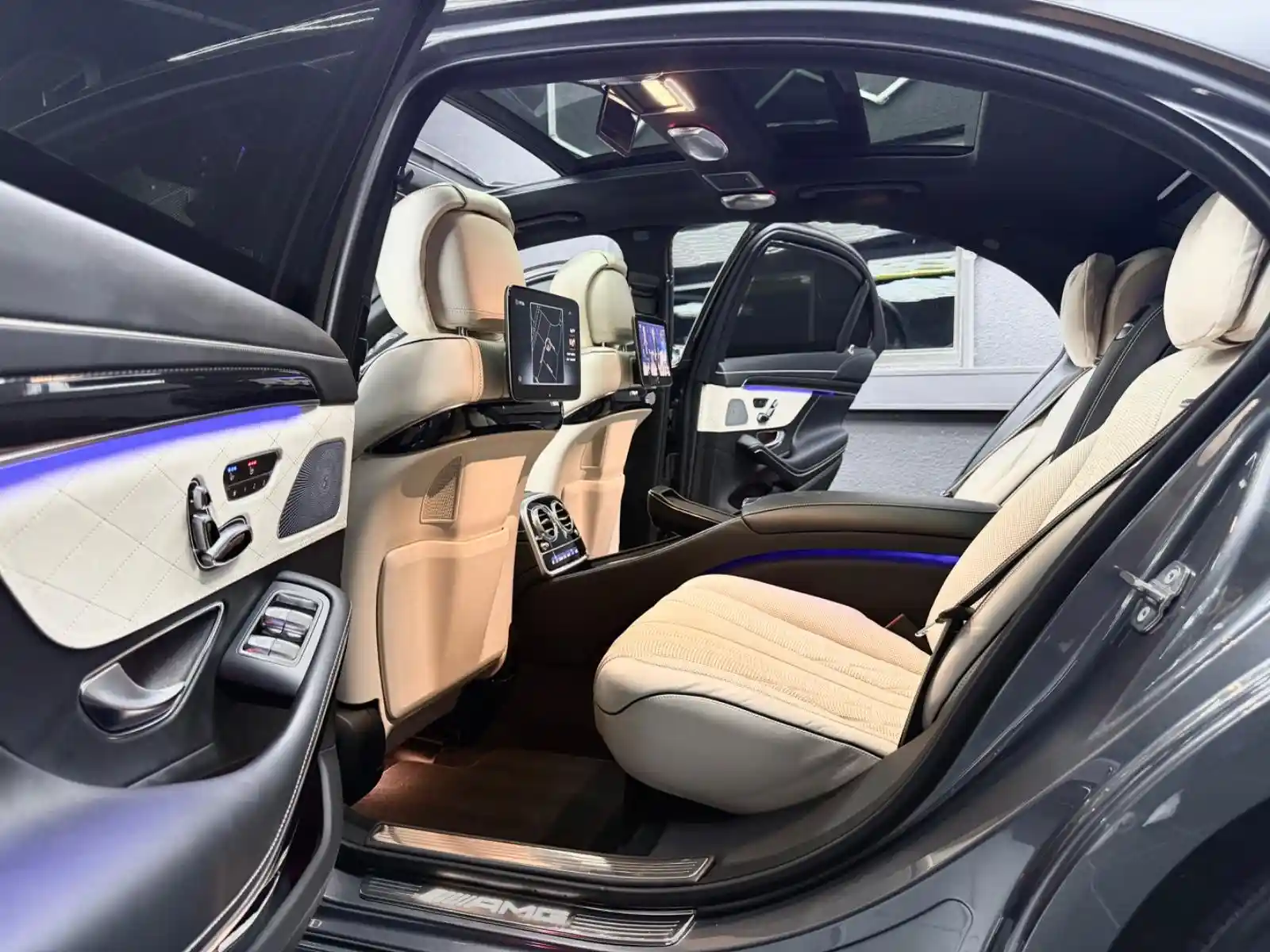Mercedes-Benz S 63 AMG