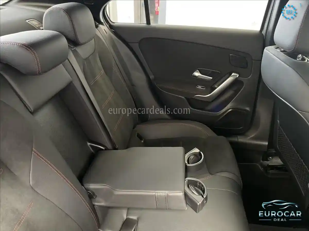 Mercedes-Benz A 200