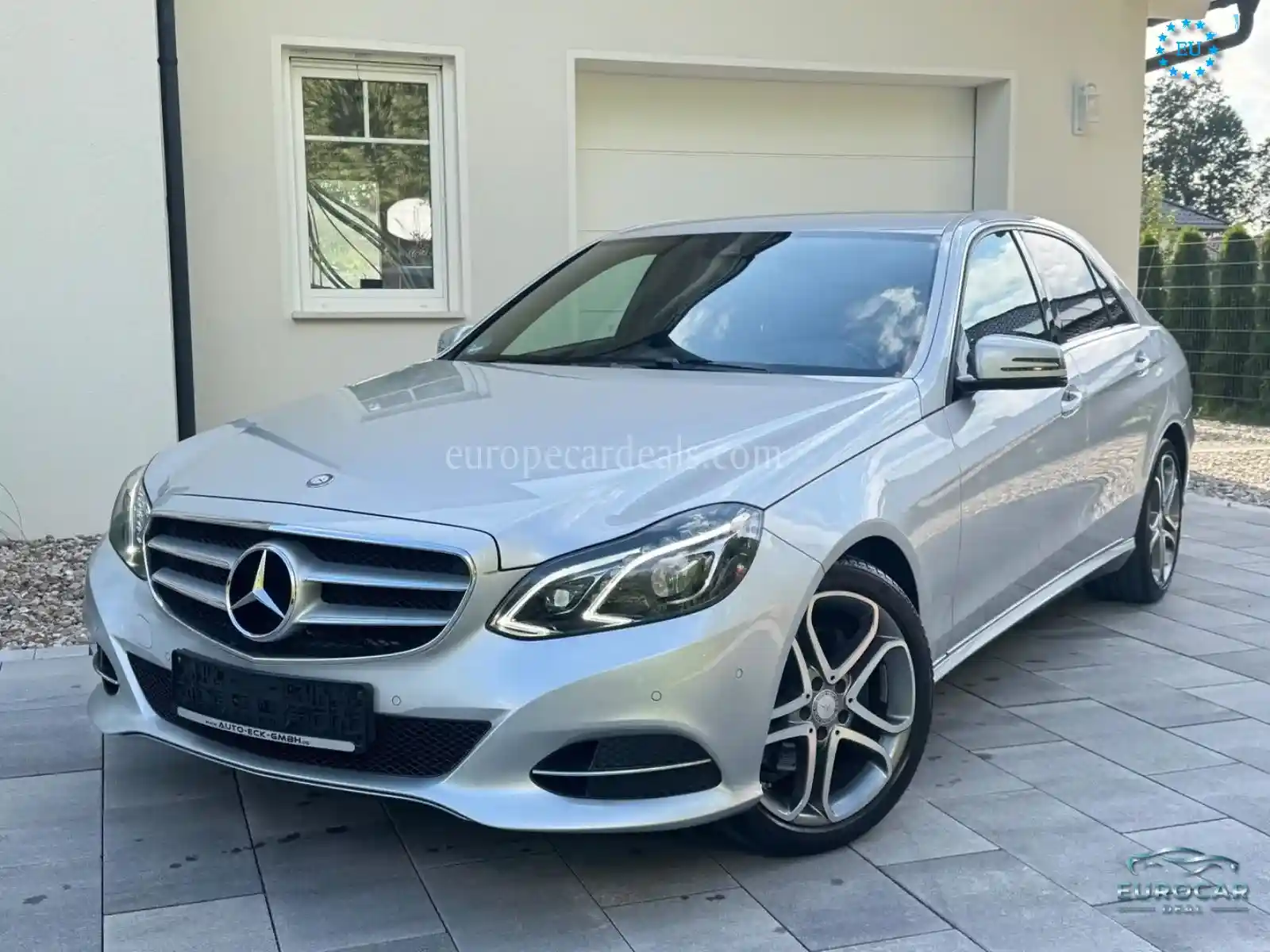 Mercedes-Benz E 200