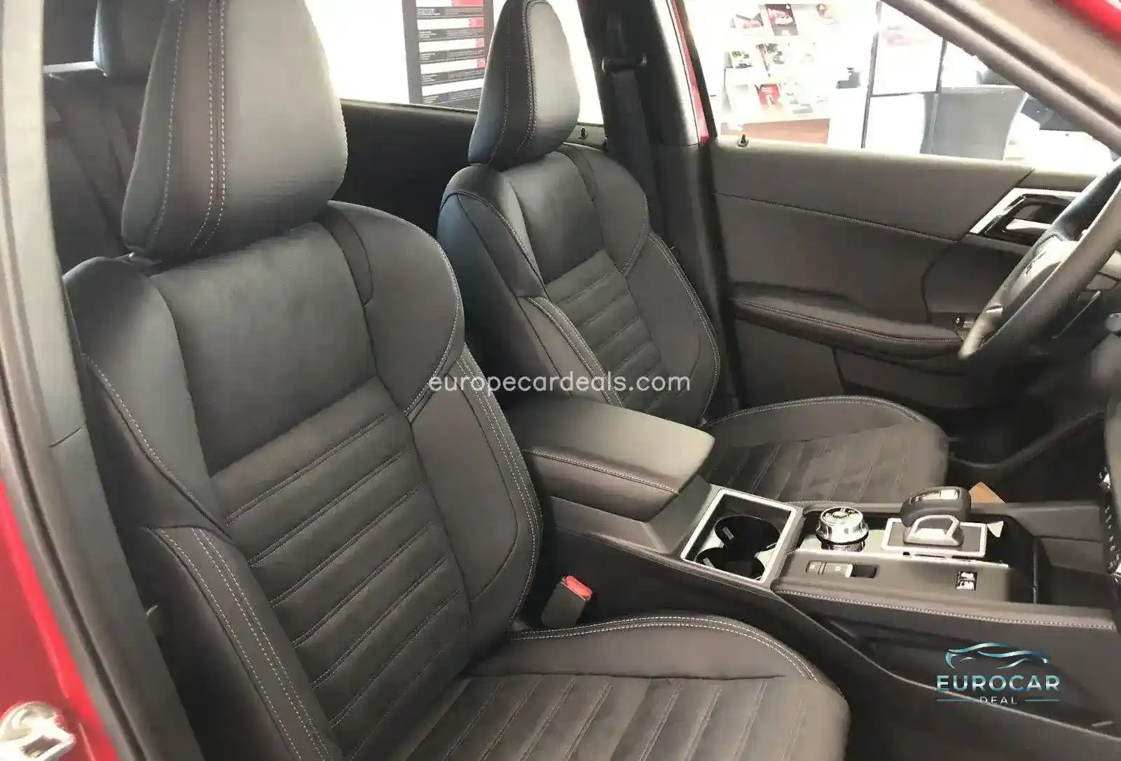 Mitsubishi Plug-in Hybrid Outlander
