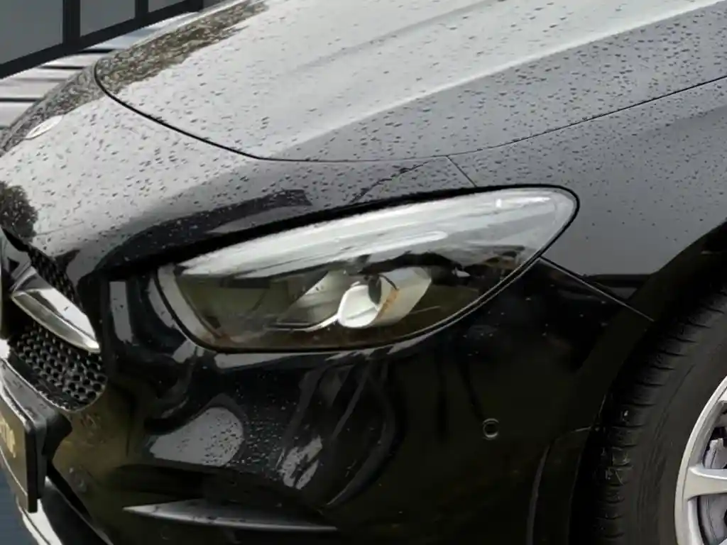 Mercedes-Benz B 250