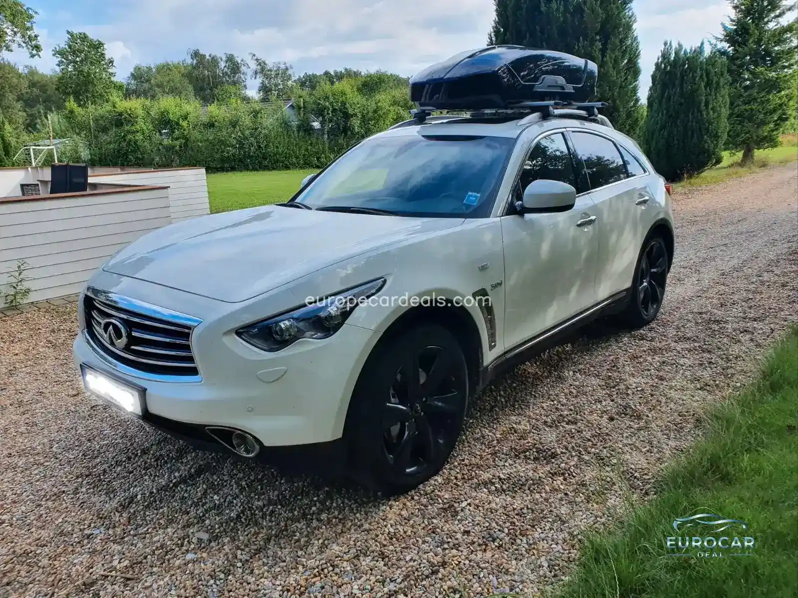 Infiniti QX70