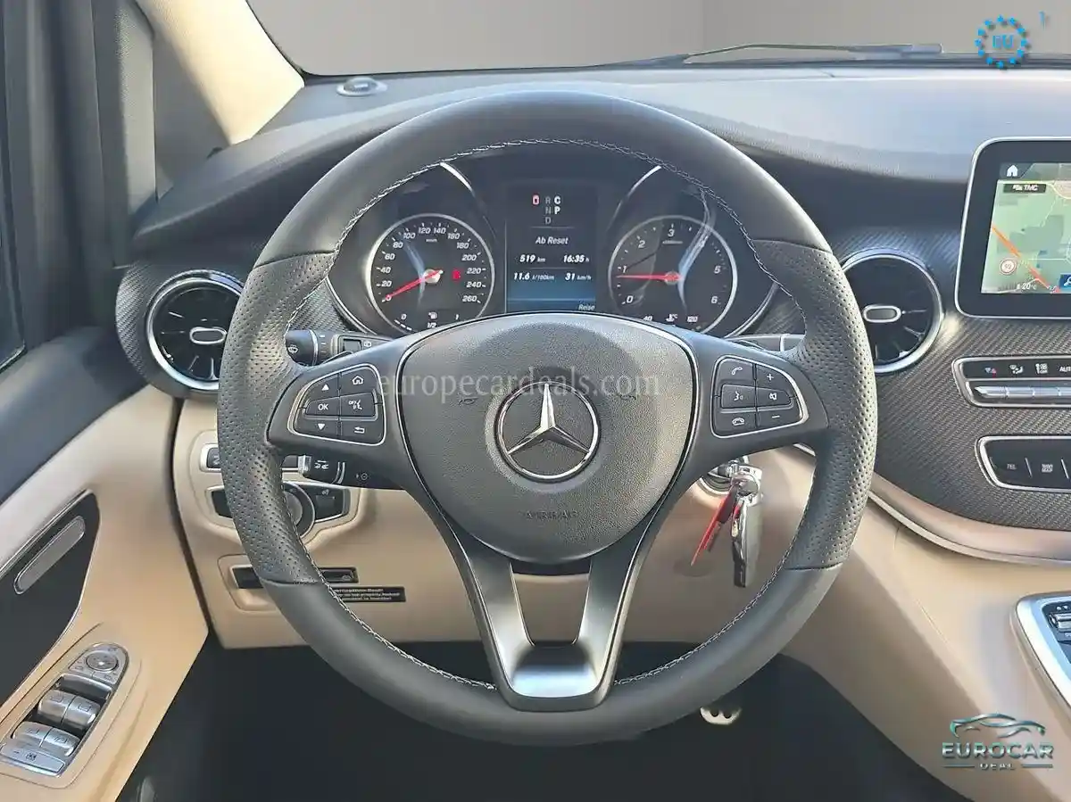Mercedes-Benz V 300