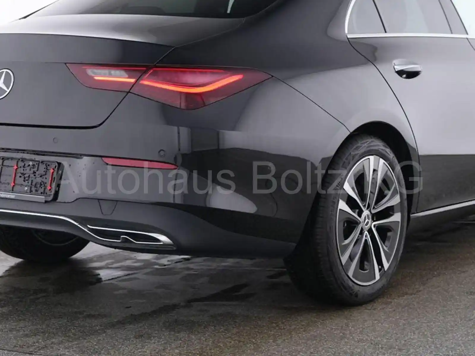 Mercedes-Benz CLA 180