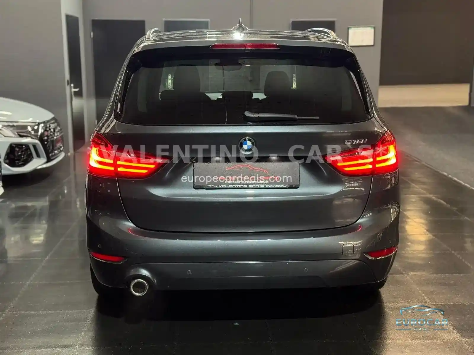 BMW 218