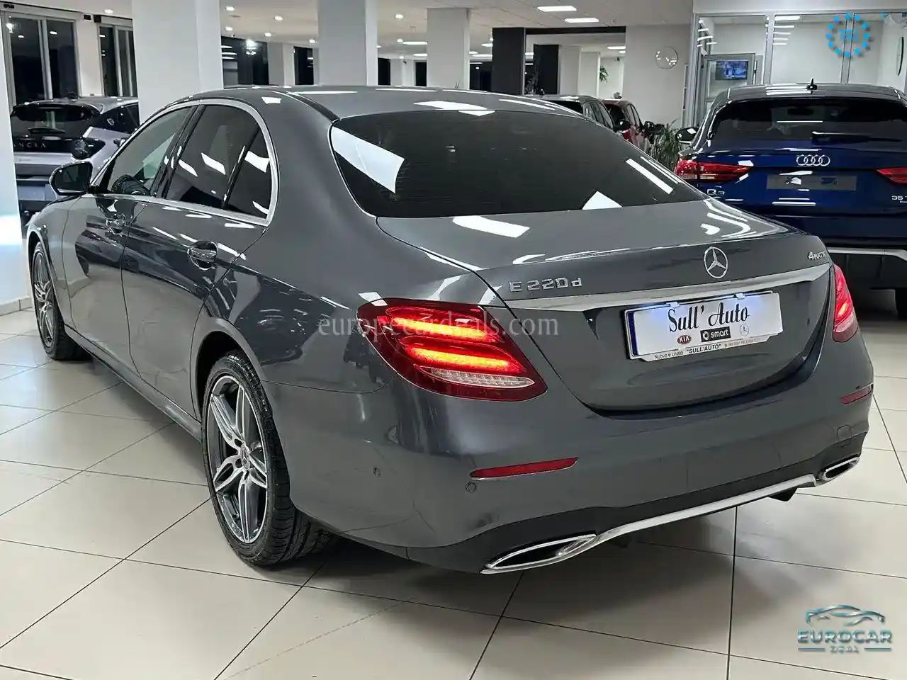 Mercedes-Benz E 220