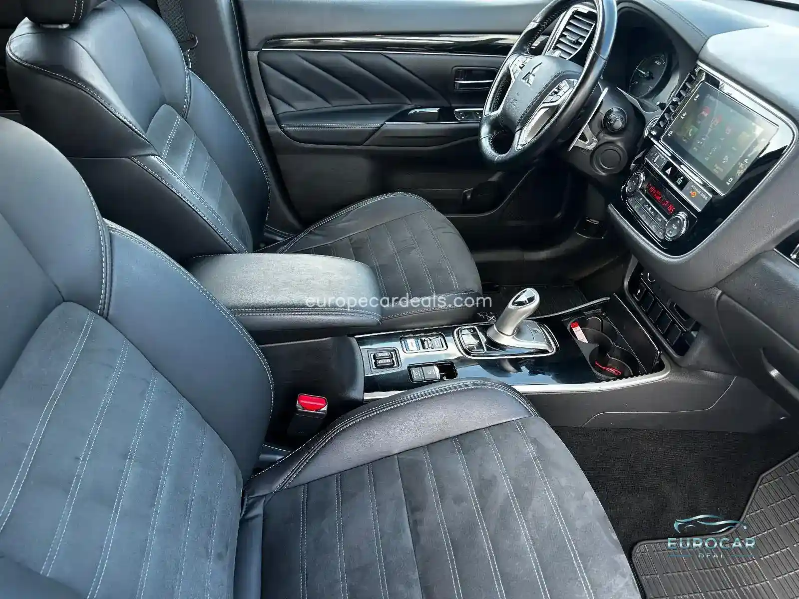Mitsubishi Plug-in Hybrid Outlander