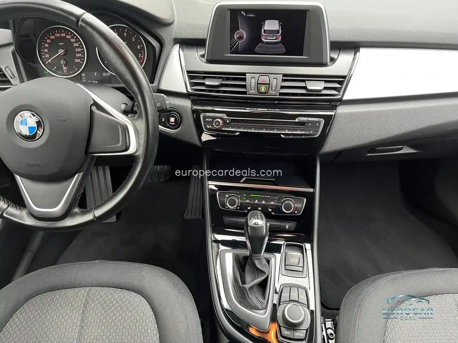 BMW 218