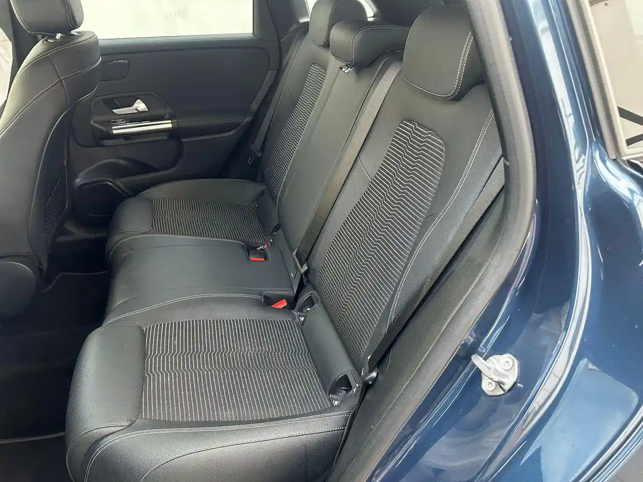 Mercedes-Benz B 250