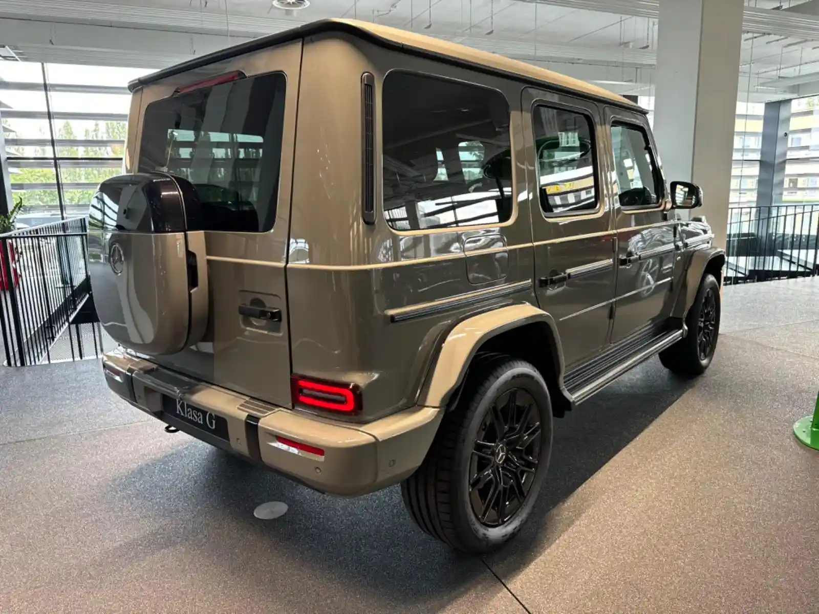 Mercedes-Benz G 580