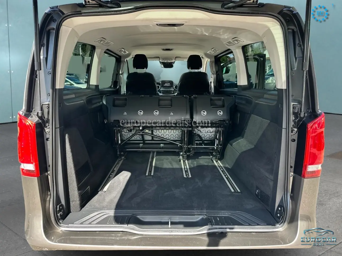 Mercedes-Benz V 250